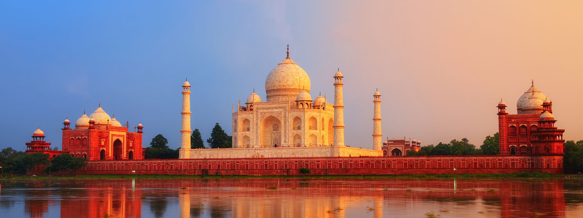 intenseindiatours-slider-Taj-Mahal-2