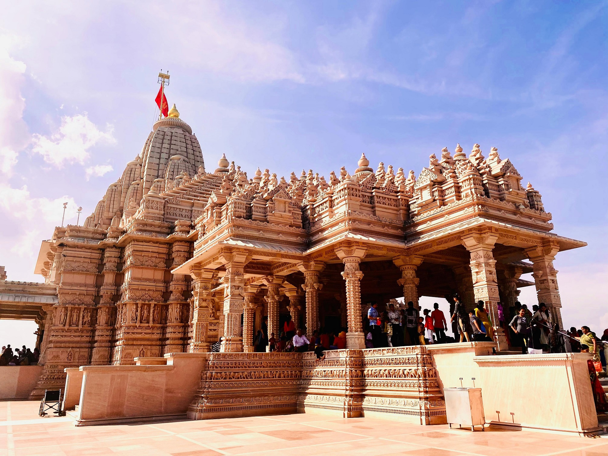 18 DAYS TIGERS, TAJ & TEMPLES OF INDIA