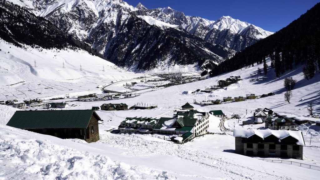 AMAZING KASHMIR TOUR