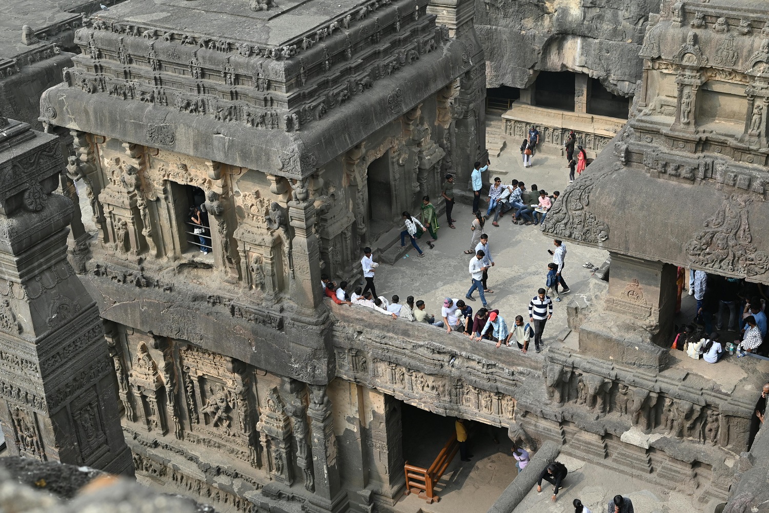 04 DAYS AJANTA ELLORA CAVE TOUR