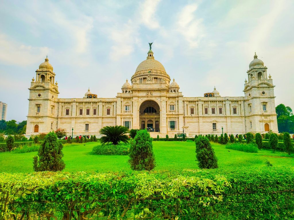 05 DAYS – East India Golden Triangle